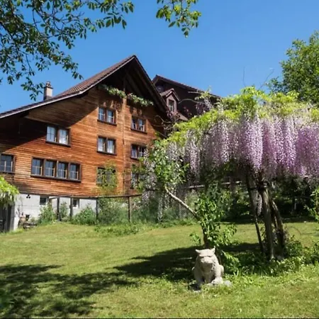 Bed & Breakfast Lilalila Flawil